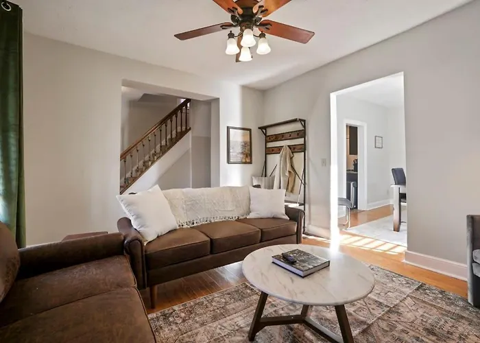 Сasa de vacaciones The Skyline - 3 Bedroom Garage Columbus