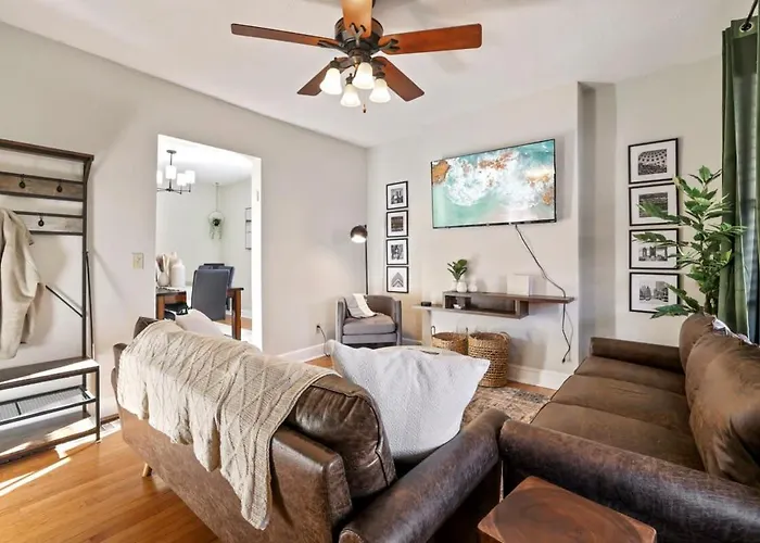 The Skyline - 3 Bedroom Garage * Columbus